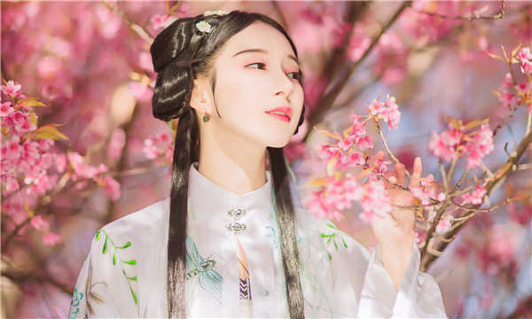解放供卵试管婴儿：助您实现家庭梦想的科学方案